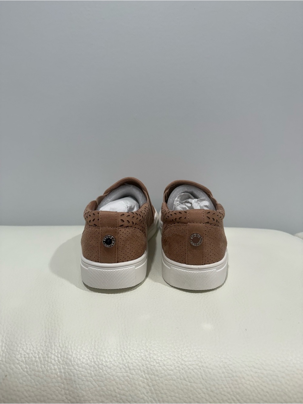 Steve Madden - Picture 2 of 5